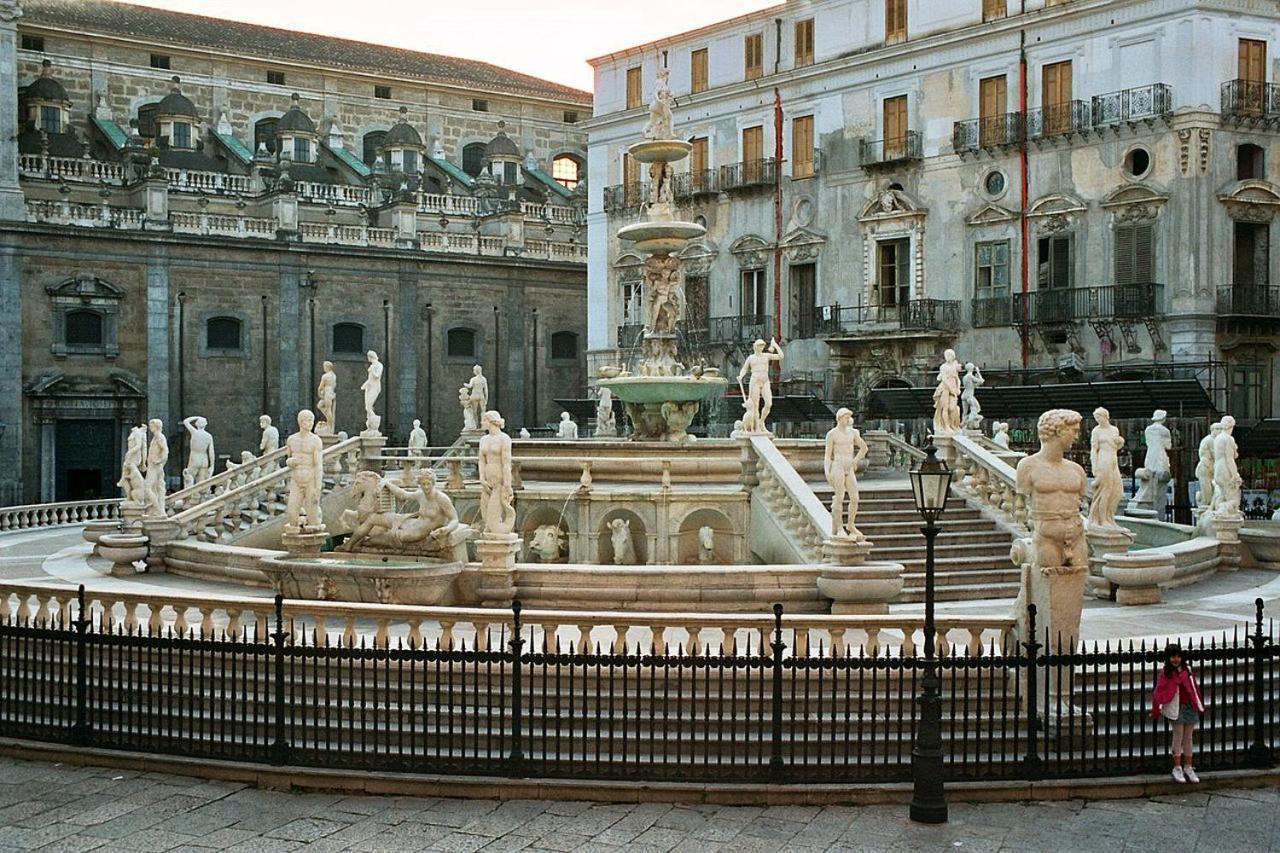 Dagnino House - Luxury Apartment In The Center Of Palermo Exterior foto